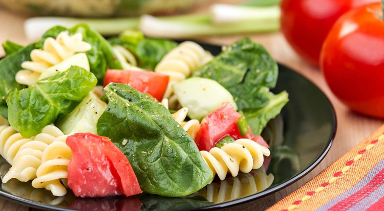 食用绿叶蔬菜的六大原则，绿叶菜怎样吃更降糖？
